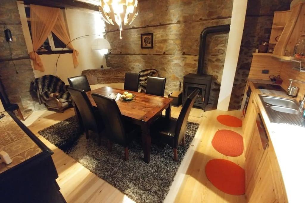 Eskiz - Our Stone Home Chepelare Dış mekan fotoğraf