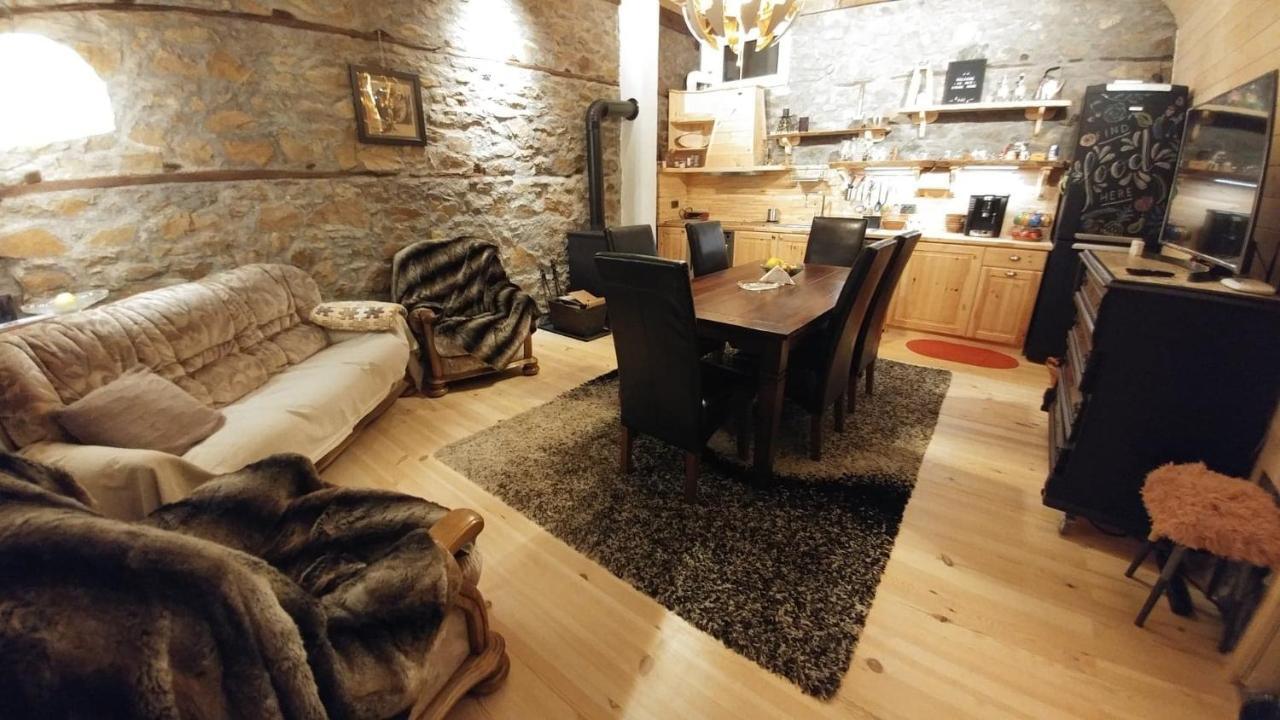 Eskiz - Our Stone Home Chepelare Dış mekan fotoğraf